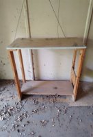 HALF SIZE WOODEN SHELVE