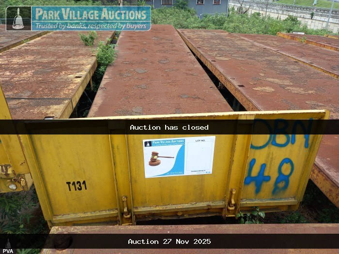 2010 SA TRUCK BODIES TRI-AXLE FLAT DECK TRAILER