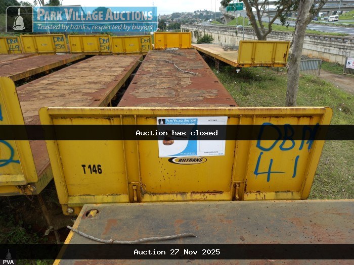 2012 SA TRUCK BODIES TRI-AXLE FLAT DECK TRAILER