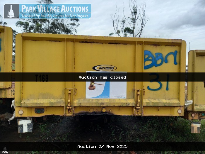 2014 SA TRUCK BODIES TRI-AXLE FLAT DECK TRAILER