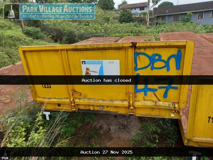 2016 SA TRUCK BODIES TRI-AXLE FLAT DECK TRAILER