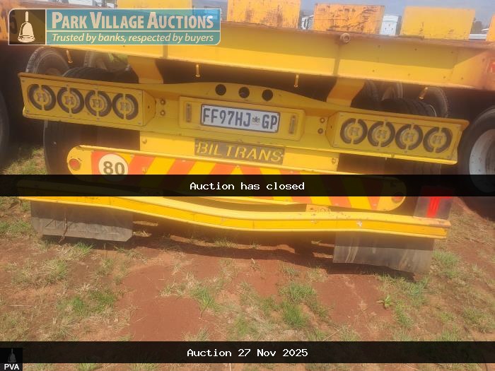 2016 SA TRUCK BODIES TRI-AXLE FLAT DECK TRAILER