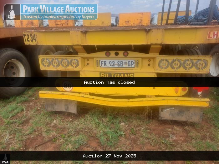 2017 SA TRUCK BODIES TRI-AXLE FLAT DECK TRAILER