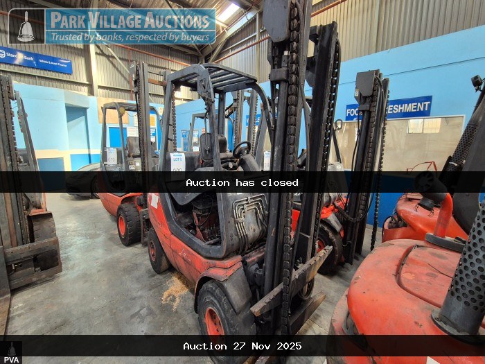 2013 LINDE 3.0 TON DIESEL FORKLIFT