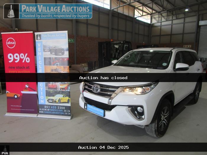 2019 TOYOTA FORTUNER 2.4GD-6 RB AT (ODO : 101822)