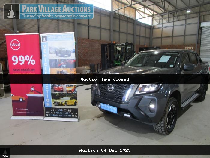 2022 NISSAN NAVARA 2.5DDTI LELE PLUS AT DC PU (ODO : 87067)