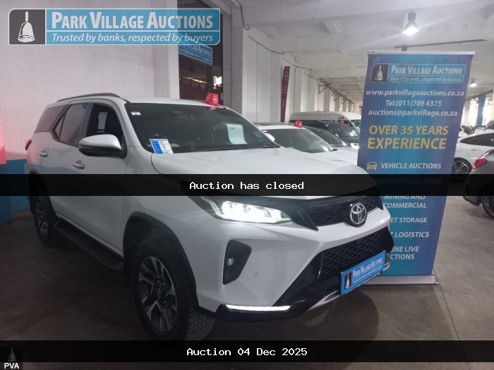 2024 TOYOTA FORTUNER 2.8 GD-6 4X4 AT MHEV (ODO : 39859)