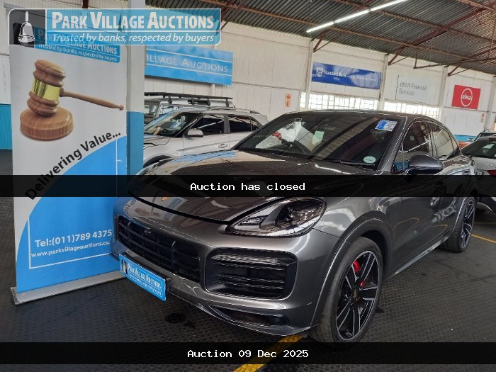 2021 PORSCHE CAYENNE GTS COUPE (ODO : 26148)