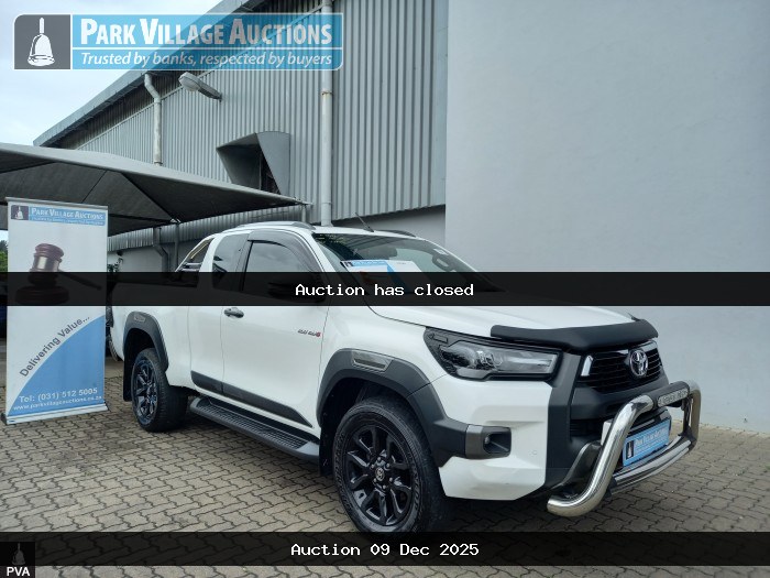 2021 TOYOTA HILUX 2.8 GD-6 RB LEGEND 4X4 AT ECAB (ODO : 59999)