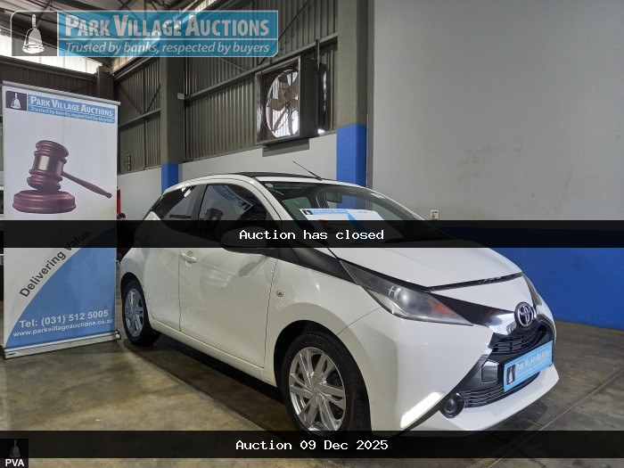 2017 TOYOTA AYGO 1.0 X-CITE 5DR (ODO : 132159)