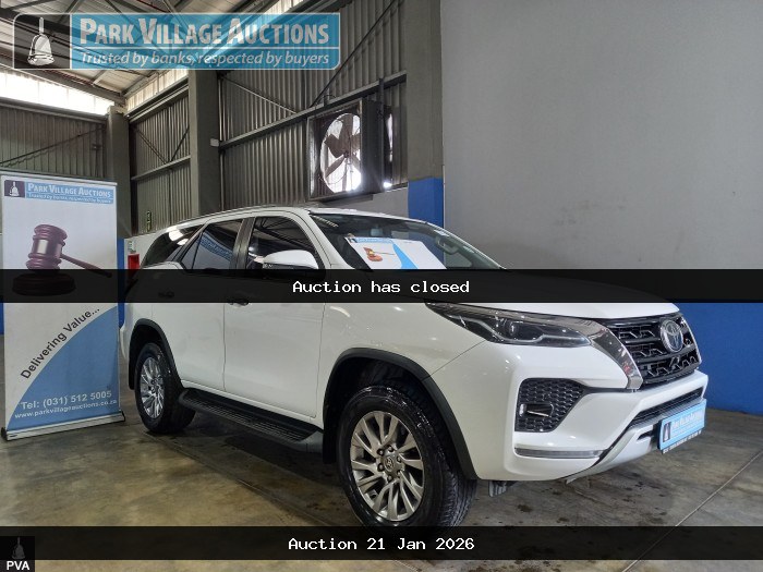 2021 TOYOTA FORTUNER 2.8 GD-6 (ODO : 156209)