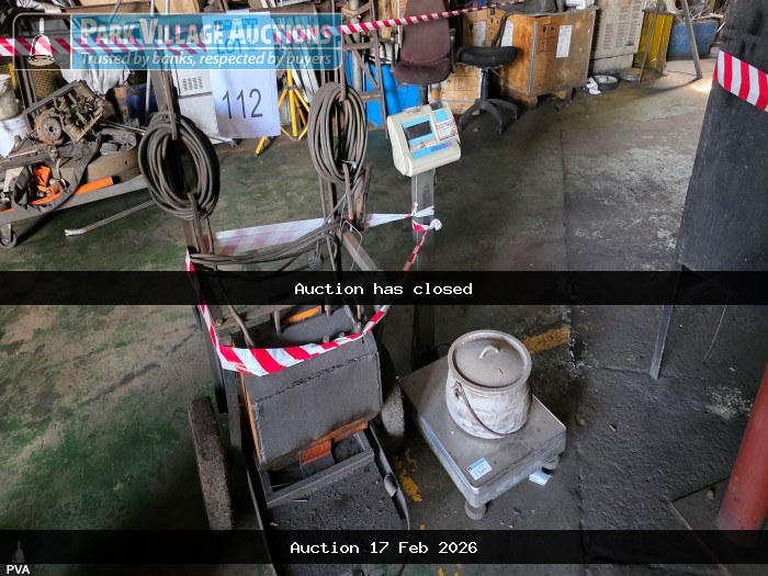 PLATFORM SCALE AND WELDING MACHINE