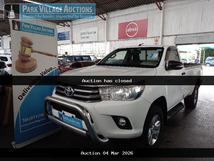 2017 TOYOTA HILUX 2.4 GD-6 RB SINGLE CAB LDV (ODO : 291706)