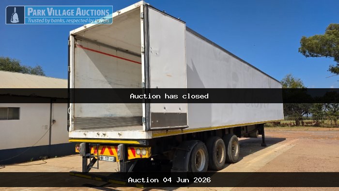2015 SERCO TRI AXLE REFRIGERATED TRAILER