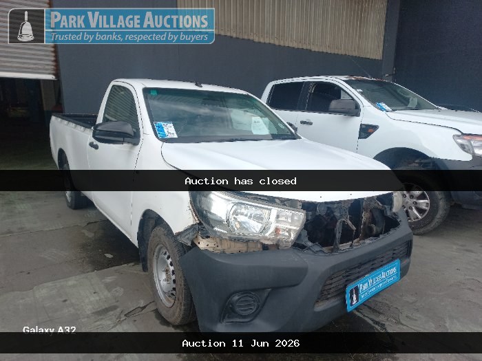 2018 TOYOTA HILUX 2.4 GD PU SC (ODO : 1)