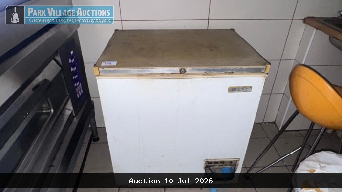 DEFY 110L CHEST FREEZER - OLD