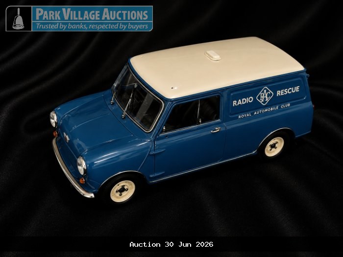 1960 MORRIS MINI VAN 1:12