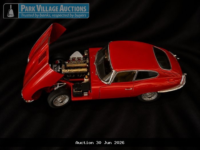 1/18 JAGUAR E-TYPE