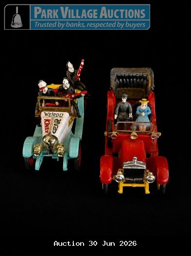 DINKEY TOYS MECCANO LTD 913 MORRIS OXFORD MODEL & CORGI CLASSICS 1910 DAIMLER MODEL