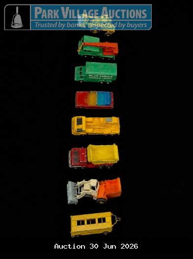 ASSORTED MATCHBOX VINTAGE TOY TRUCKS AND CONSTRUCTION VEHICLES