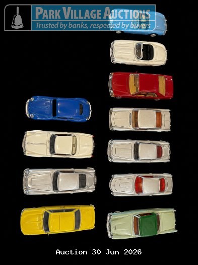 SOLIDO, POLITPOYS-M, MINICHAMPS, LLEDO VANGUARDS & SCHABAK MODELL ASSORTED CLASSIC MODEL CARS