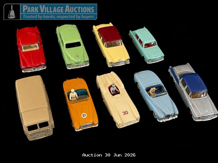 DINKEY TOYS COLLECTION OF ASSORTED VINTAGE DIE-CAST MODEL CARS AND VANS