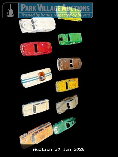 DINKEY TOYS COLLECTION OF ASSORTED VINTAGE DIE-CAST MODEL CARS AND VANS
