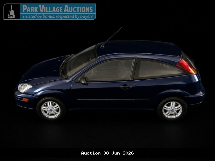 DARK BLUE FORD FOCUS-STYLE DIE-CAST HATCHBACK MODEL WITH SILVER WHEELS AND SIDE PROFILE DETAILING