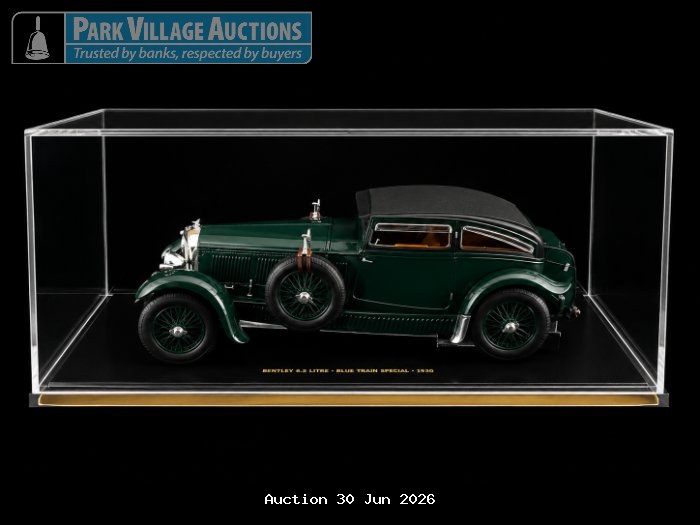 DARK GREEN BENTLEY 6.5 LITRE BLUE TRAIN SPECIAL 1930 DIE-CAST MODEL