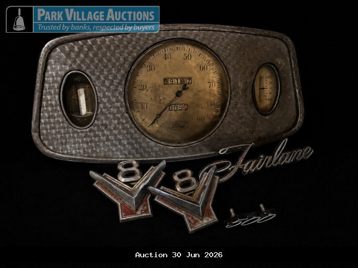 VINTAGE-STYLE FORD DASHBOARD INSTRUMENT PANEL WITH V8 AND FAIRLANE BADGES