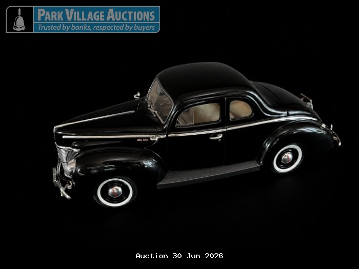 1940 FORD SEDAN