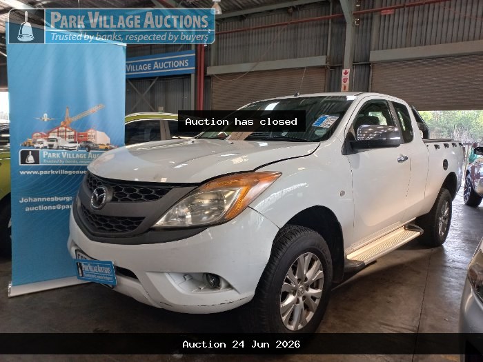 2014 MAZDA BT-50 3.2TDI SLE AT PU FCAB (ODO : 388007)