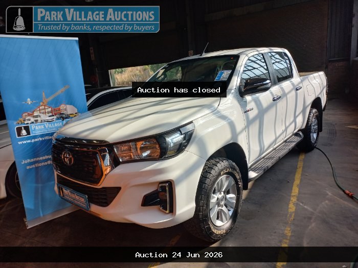 2018 TOYOTA HILUX 2.8 GD-6 RB RAIDER PU DC (ODO : 87127)