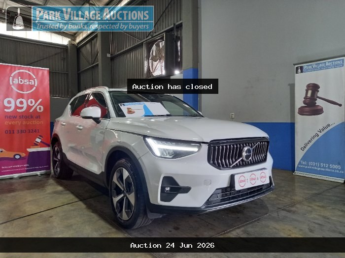 2023 VOLVO XC40 B3 PLUS BRIGHT GEARTRONIC MILD HYBRID (ODO : 51948)