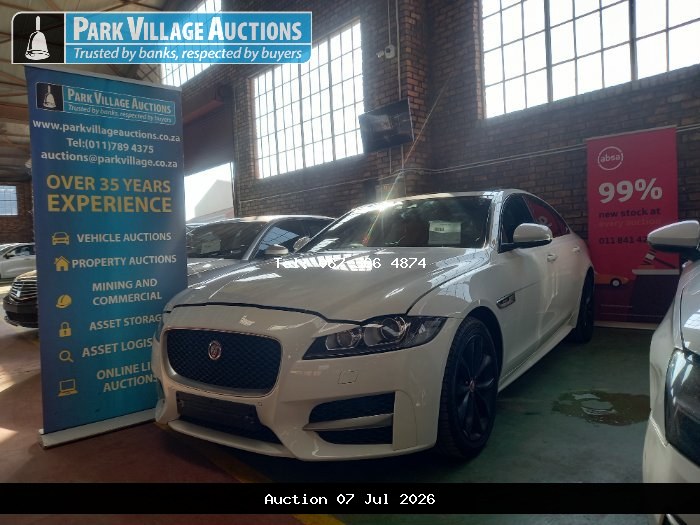 2017 JAGUAR XF 3.0 R SPORT (ODO : 147479)