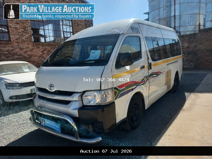 2017 TOYOTA QUANTUMHIACE 2.7 SESFIKILE 16S (ODO : 696543)