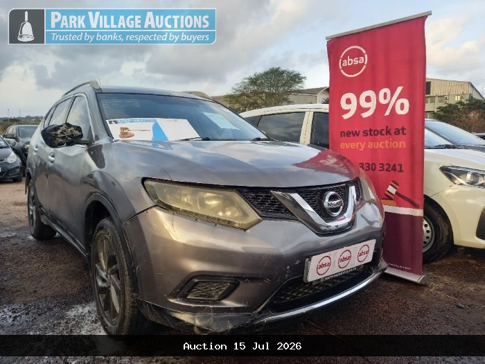 2015 NISSAN X TRAIL 1.6DCI XE T32 (ODO : 202184)