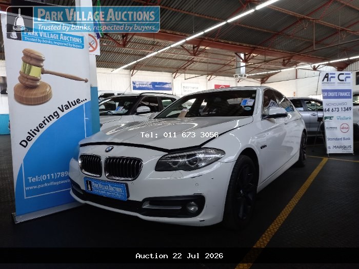2014 BMW 520D AT F10 (ODO : 202495)