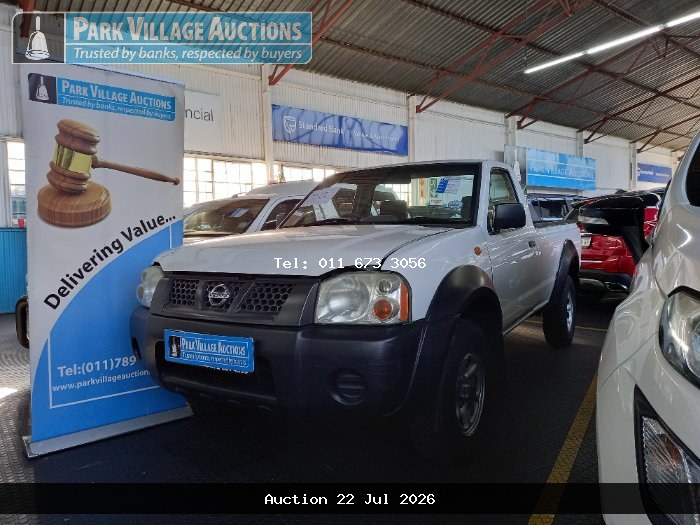 2015 NISSAN HARDBODY NP300 2.4I LWB 4X4 PU SC (ODO : 273890)