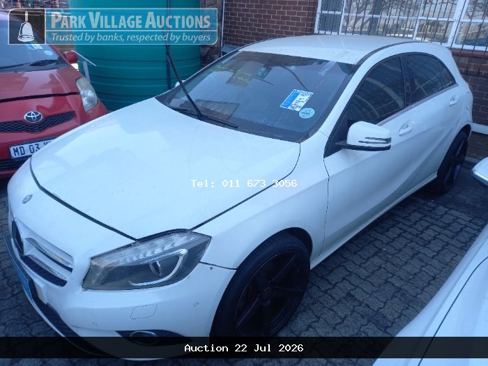 2015 MERCEDES-BENZ A 200 BE AT (ODO : 254858)