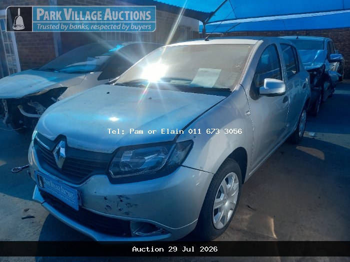 2017 RENAULT SANDERO 900 T DYNAMIQUE (ODO : 175378)