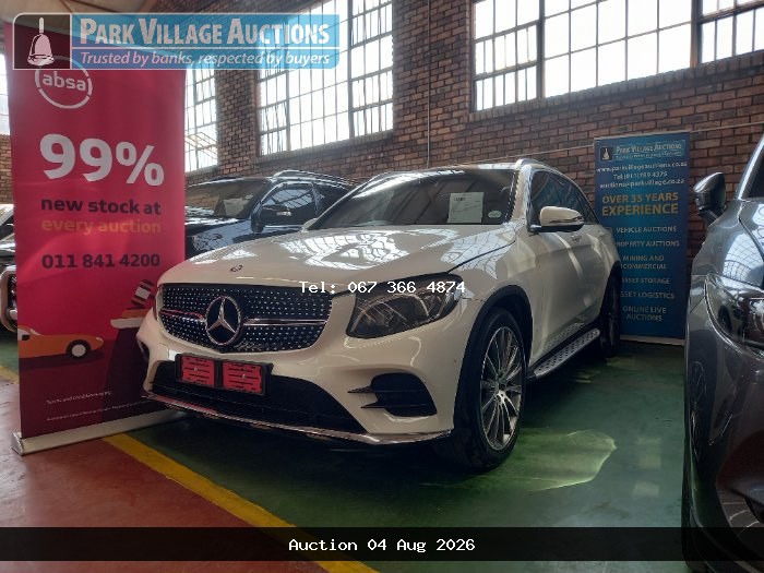 2017 MERCEDES -BENZ GLC 220D (ODO : 111304)