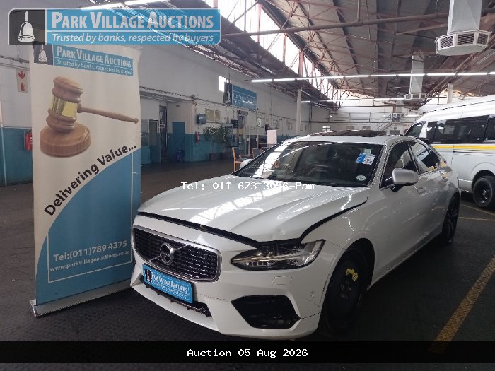 2018 VOLVO S90 D5 R-DESIGN GEARTRONIC AWD (ODO : 204788)