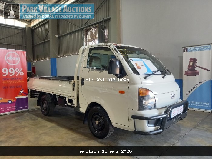 2015 HYUNDAI H100 2.6D AC FC DS (ODO : 308117)