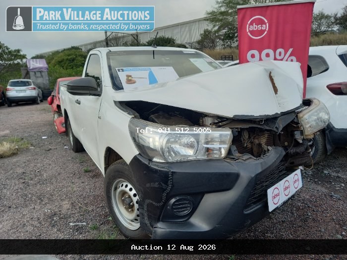 2017 TOYOTA HILUX 2.4 GD AC PU SC (ODO : NIL)