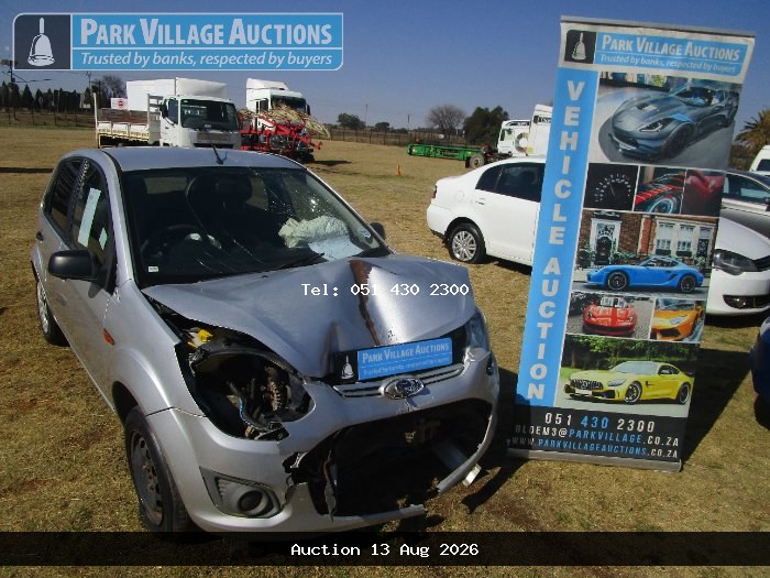 2015 FORD FIGO 1.4 AMBIENTE (ODO : 133477)