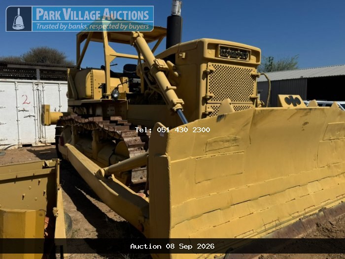 KOMATSU DOZER D155 NON RUNNER