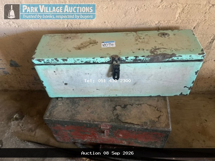 TOOL BOXES