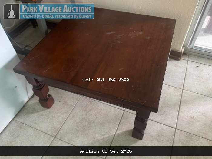 SMALL COFFEE TABLE