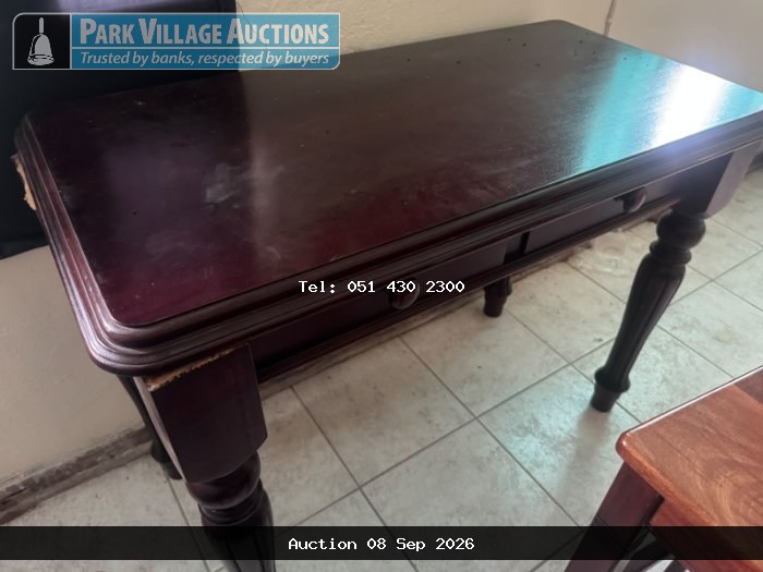 SIDE TABLE